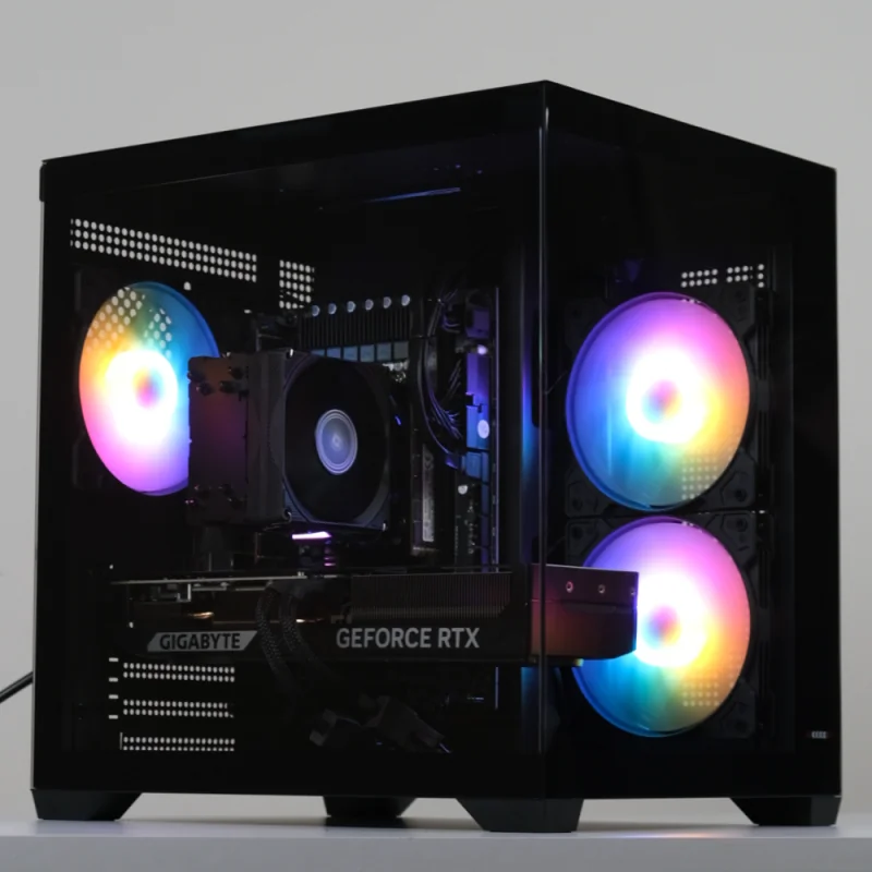 R507 Абсолют — фронт-бок, RGB вентиляторы, GeForce RTX видна